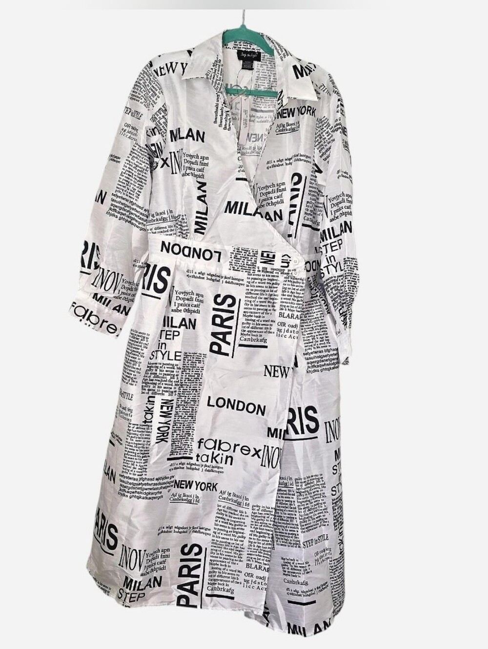 Newspaper Print Long Sleeve Midi Shirt Dress - White/Black